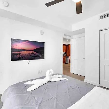 Modern Unit In Downtown Miami With Free Parking Apartment Exterior photo