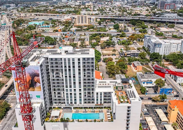 Modern Unit In Downtown Miami With Free Parking